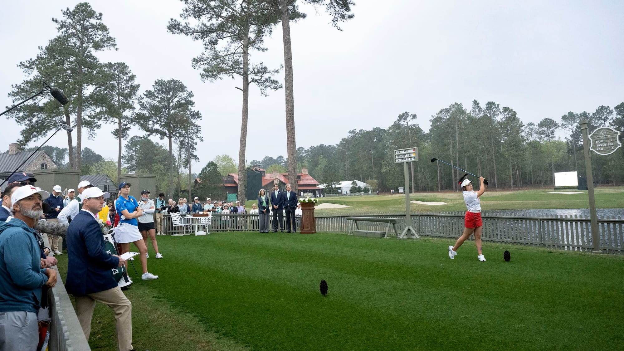 Korean Jung Joins Contenders at Champions Retreat