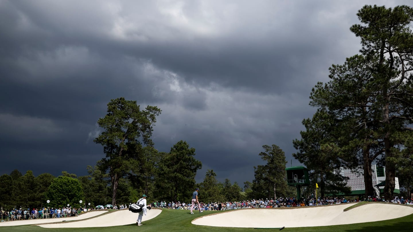 Lee Shines as Weather Intervenes at Augusta