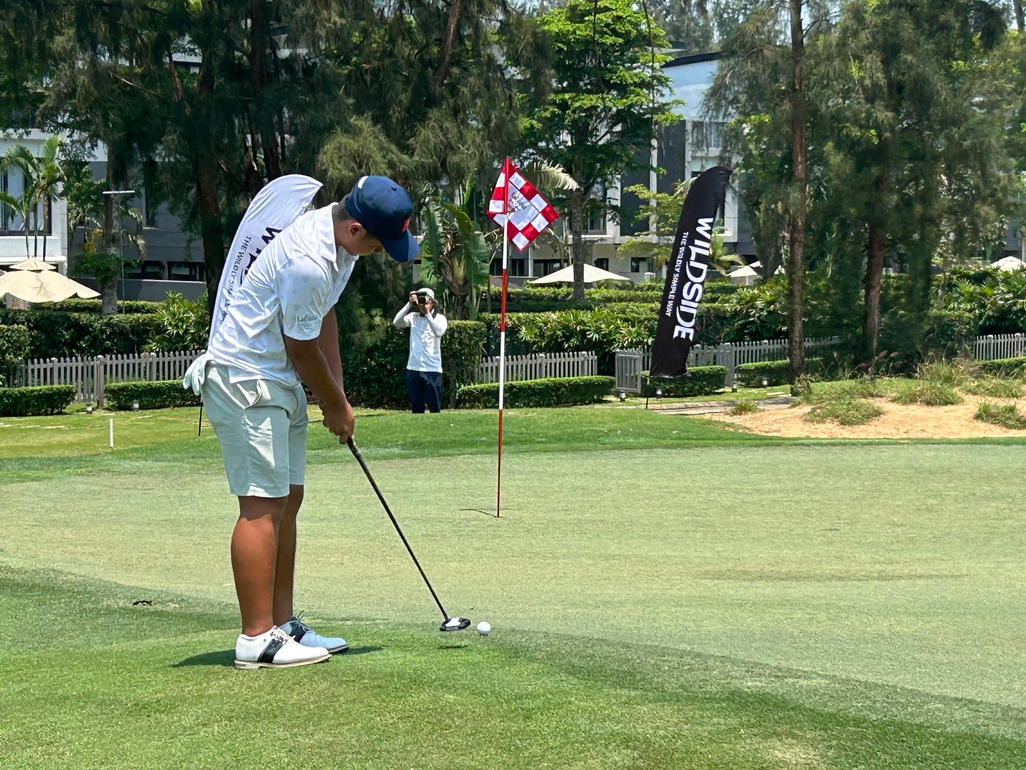 Tuan Anh Sets Blistering Pace at Laguna Lang Co