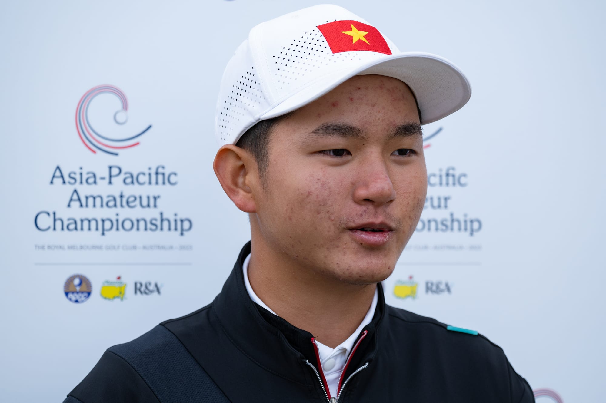 Vietnamese Teenager Anh Minh Turning Heads