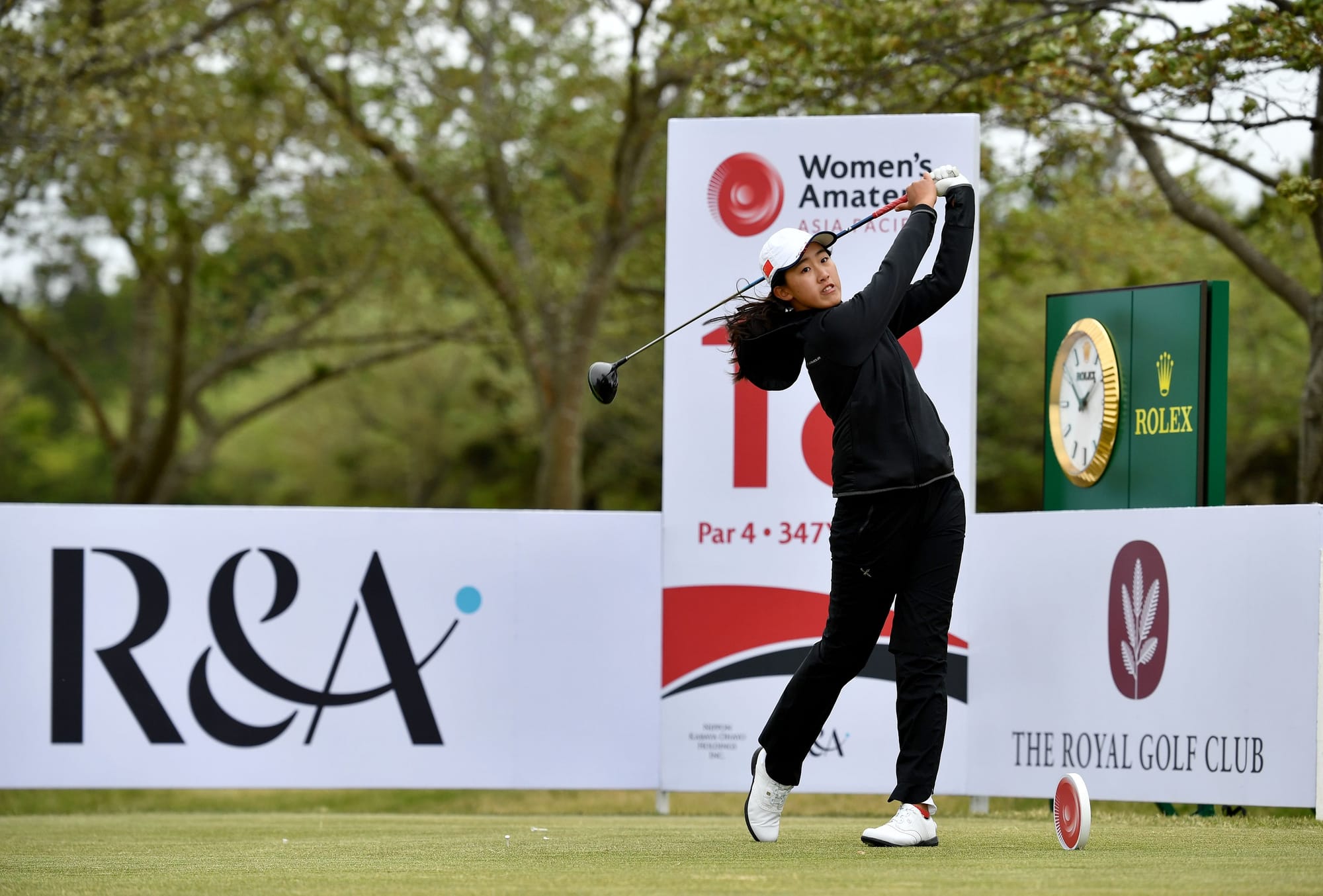 Yin Aims to Make a Splash at Sentosa Showpiece