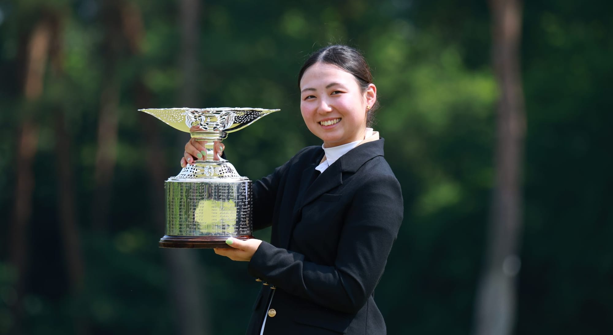 Nakazawa Denies Iwanaga at Japan Women's Amateur