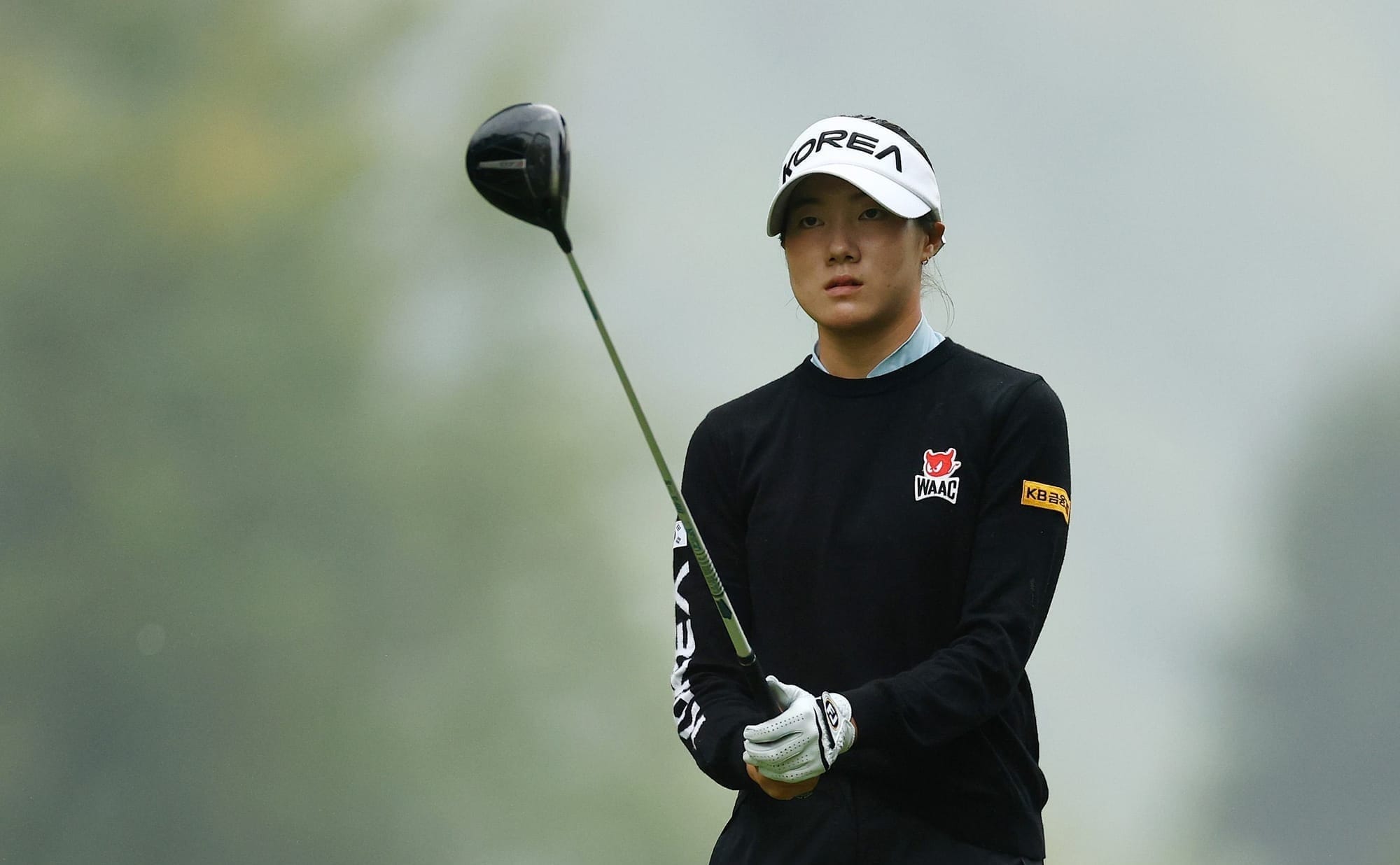 Yang Extends Advantage at Royal Wellington