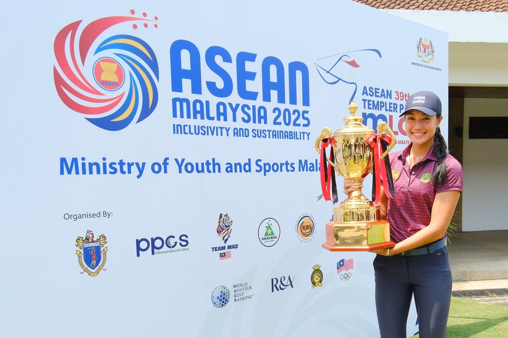 Thai Teenager Namo Tames Templer Park post image