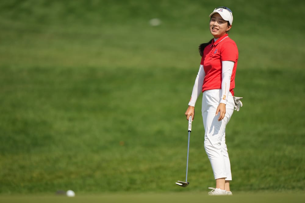 Dominant Hou Secures Semi-Final Place post image