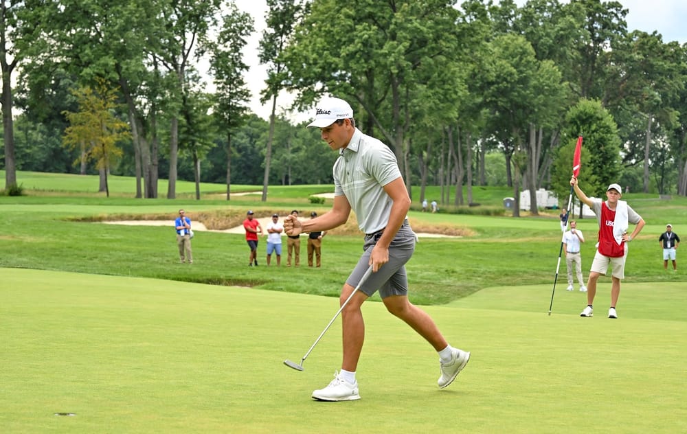 Australian Duo Join China's Lin in Round of 32 post image