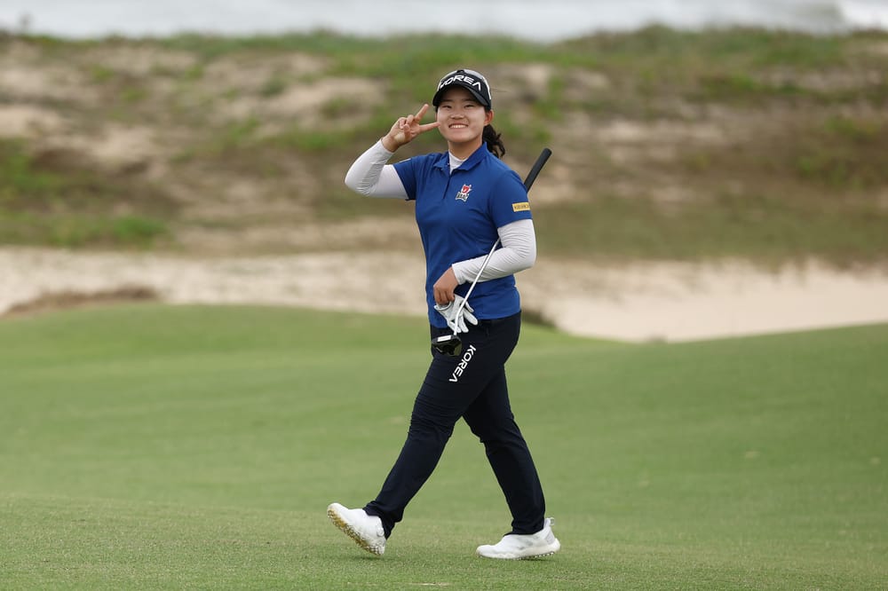 Patient Hong Holds Half-Way Lead at Hoiana Shores post image