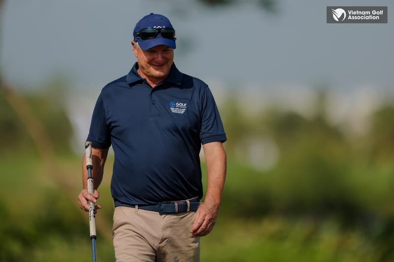 Australians Stay on Course to Retain Team Titles post image