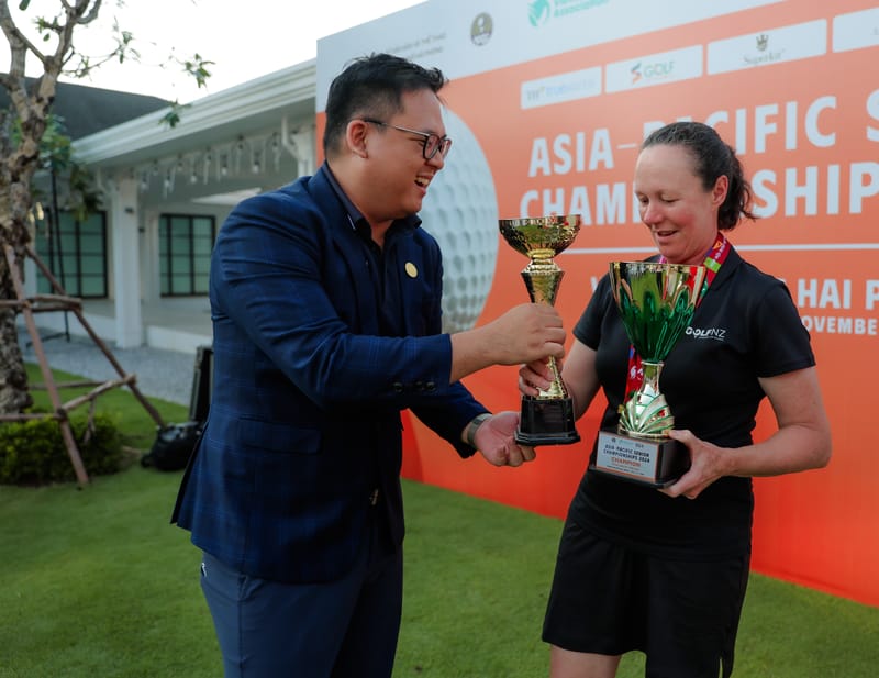 Limelight Falls on Kiwi ‘Lefty’ Lisa post image