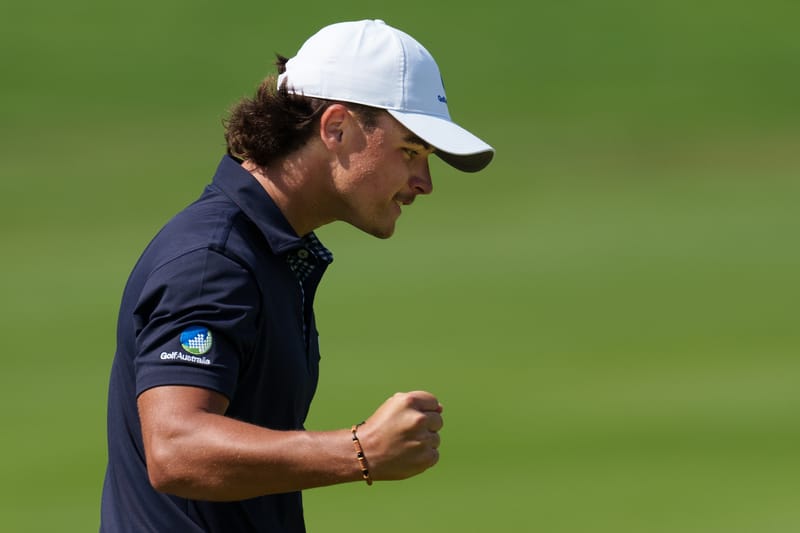 Crowe Flies High in World Amateur Golf Ranking post image